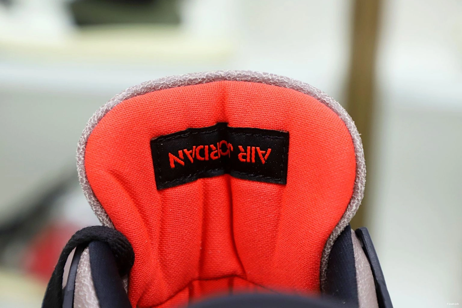 4 RETRO 'TAUPE JORDAN HAZE' AIR 0215